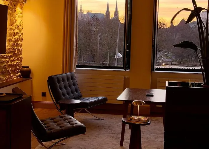 Loft Architecte Exceptionnel Avec Mini Piscine Design *